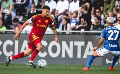 روما يواجه نابولي ولاتسيو يستقبل بارما في الجولة الثامنة من الدوري الإيطالي